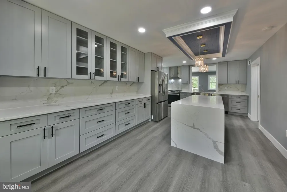 3225 BURN BRAE DRIVE Dresher, PA 19025