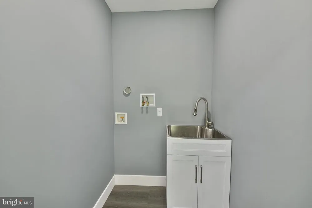 3225 BURN BRAE DRIVE Dresher, PA 19025