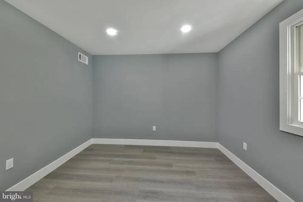 3225 BURN BRAE DRIVE Dresher, PA 19025