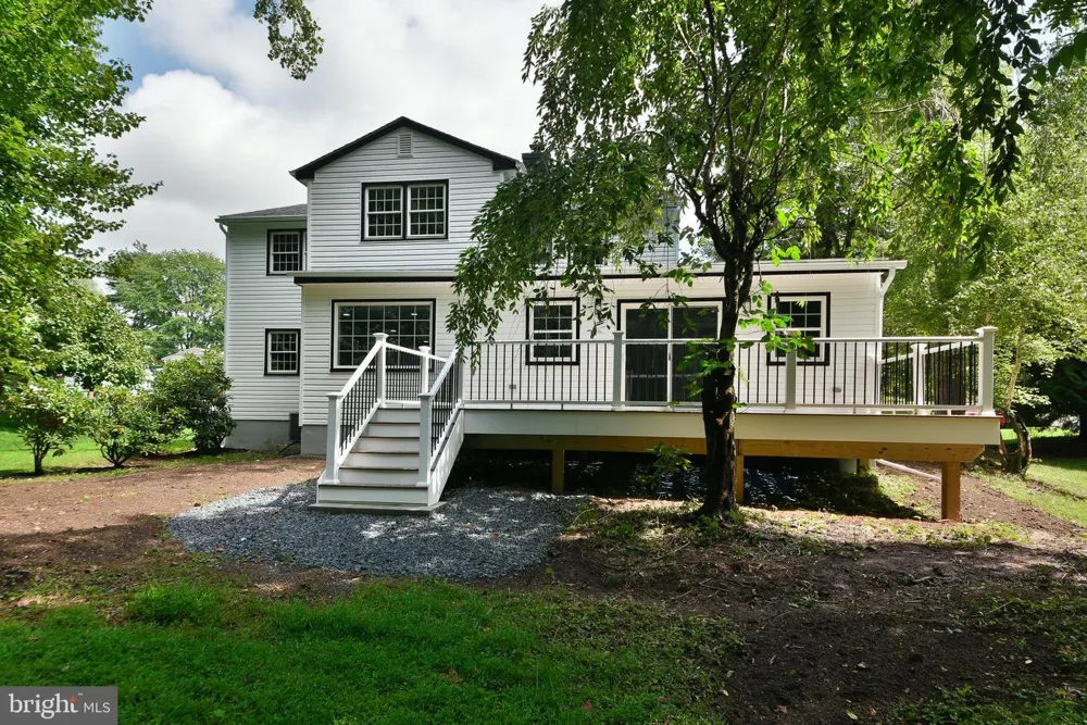 3225 BURN BRAE DRIVE Dresher, PA 19025