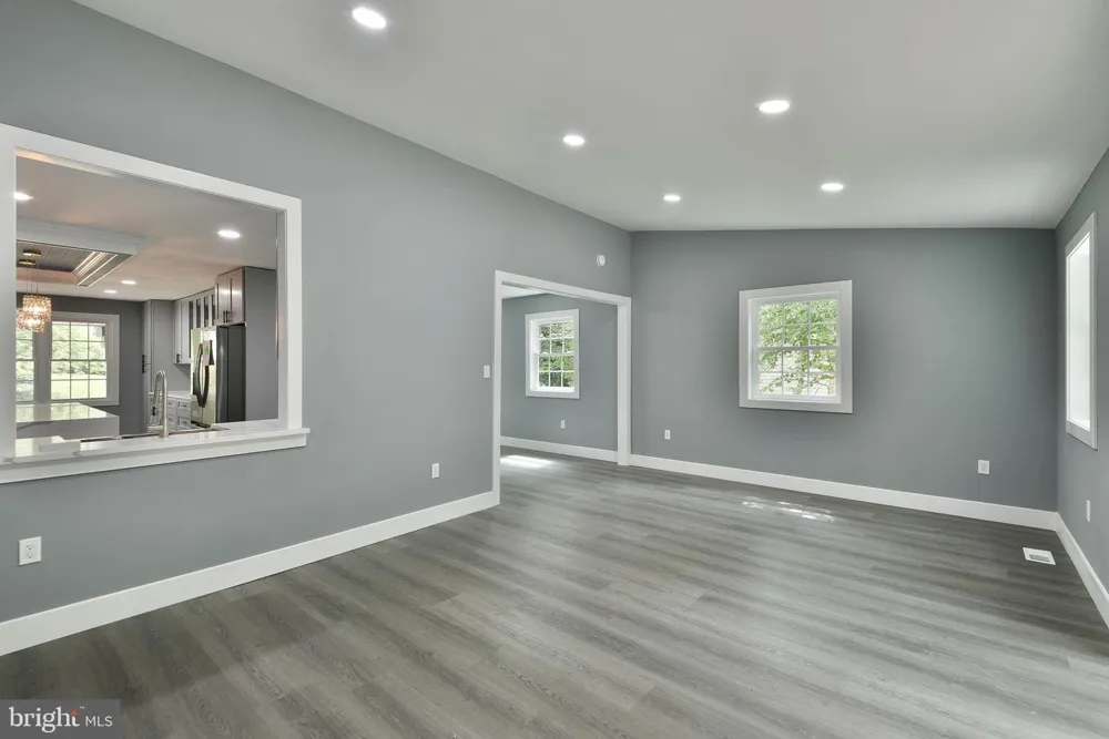 3225 BURN BRAE DRIVE Dresher, PA 19025