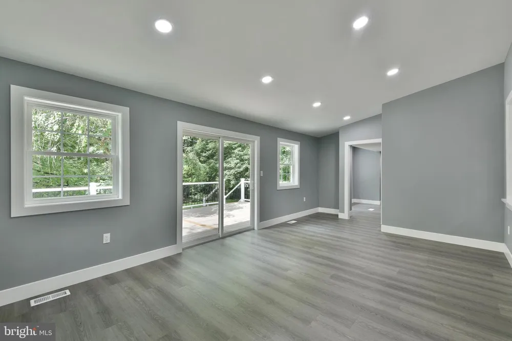 3225 BURN BRAE DRIVE Dresher, PA 19025