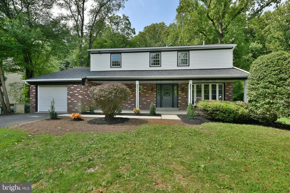 3225 BURN BRAE DRIVE Dresher, PA 19025