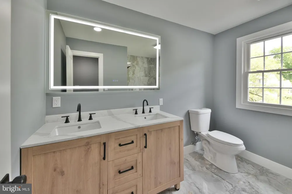 3225 BURN BRAE DRIVE Dresher, PA 19025