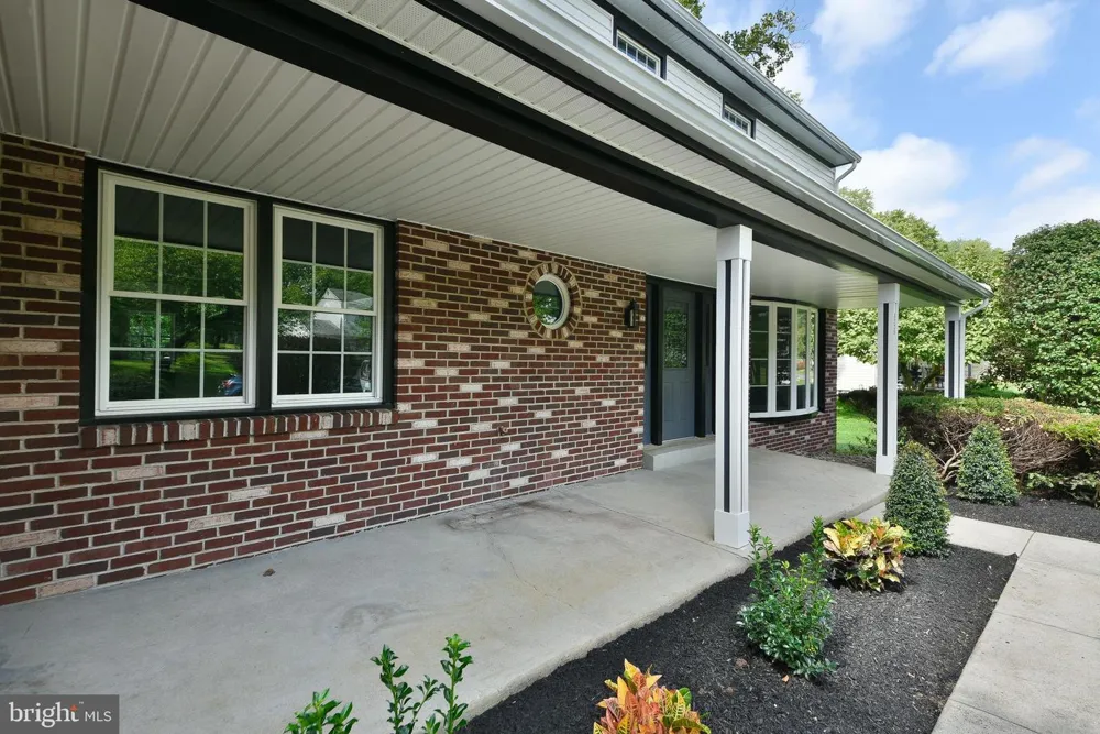 3225 BURN BRAE DRIVE Dresher, PA 19025