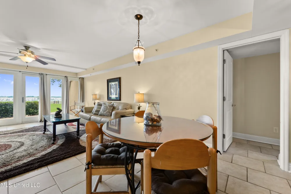 502 Beach Boulevard Biloxi, MS 39530