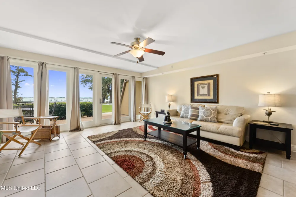 502 Beach Boulevard Biloxi, MS 39530
