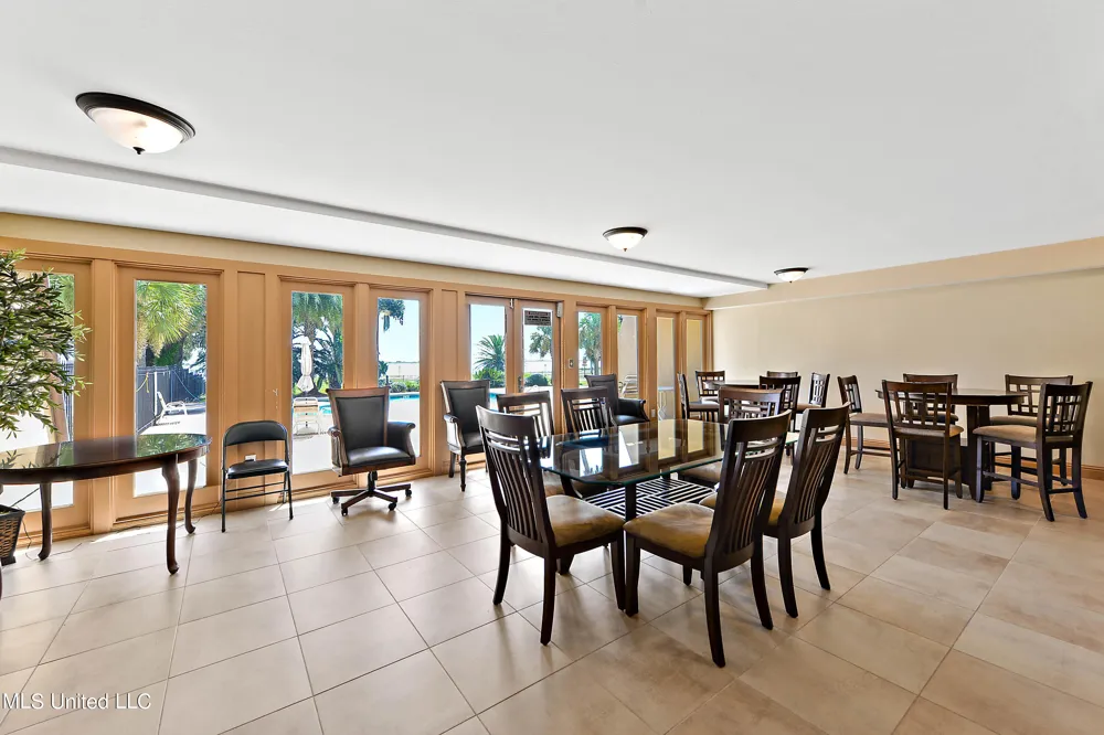 502 Beach Boulevard Biloxi, MS 39530