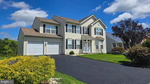 6 MARY ELLA COURT