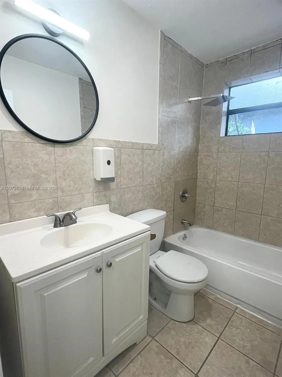 15350 NE 14th Ct North Miami Beach, FL 33162