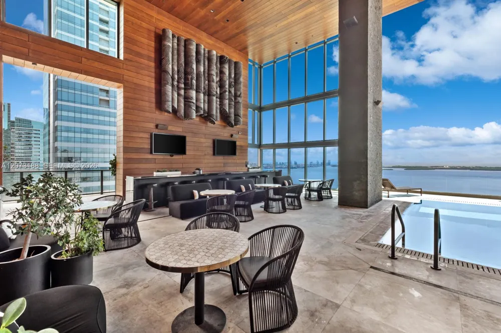 1451 Brickell Ave #2405 Miami, FL 33131