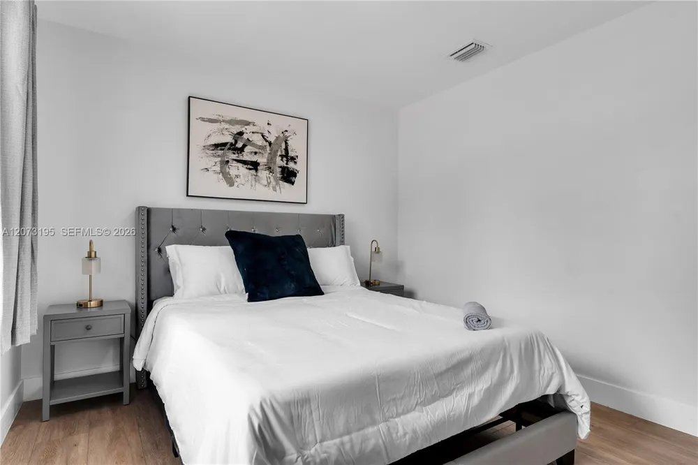 617 NW 30th Ct Wilton Manors, FL 33311