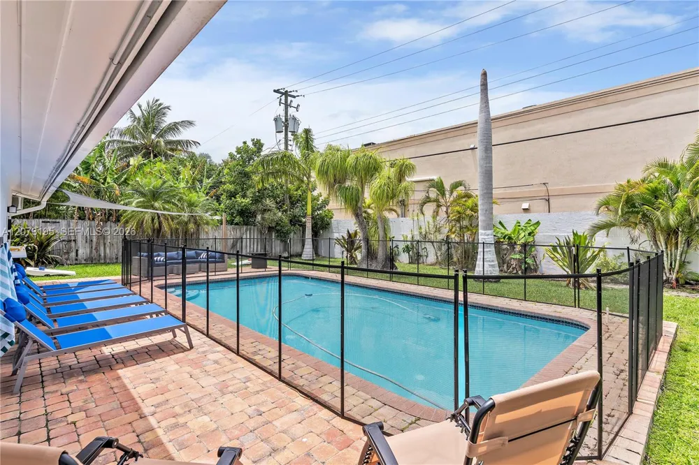 617 NW 30th Ct Wilton Manors, FL 33311