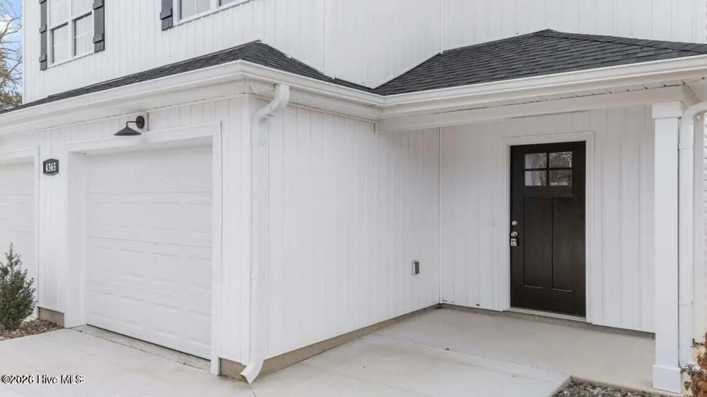 4371 W Pine Street #B Farmville, NC 27828