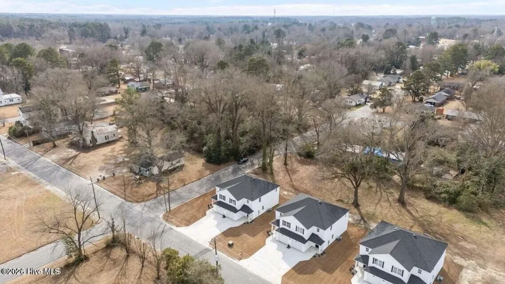 4371 W Pine Street #B Farmville, NC 27828