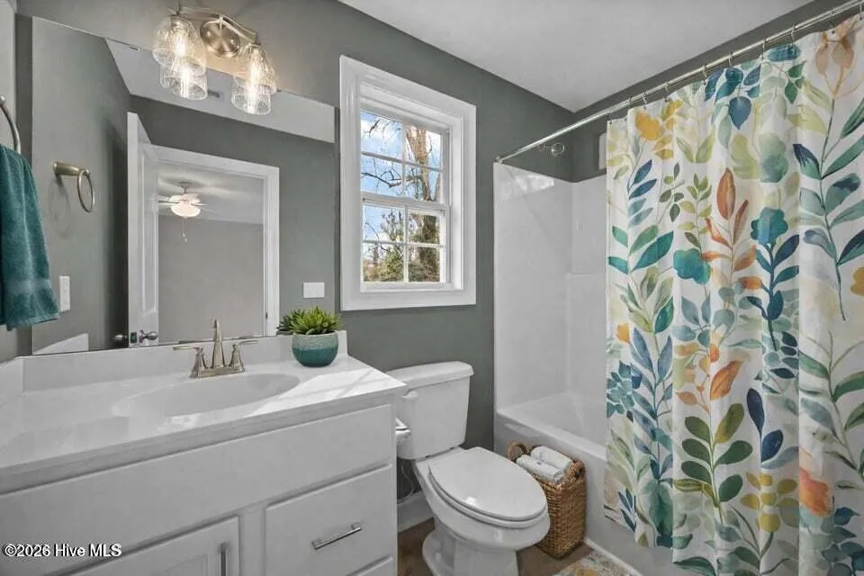 4371 W Pine Street #B Farmville, NC 27828