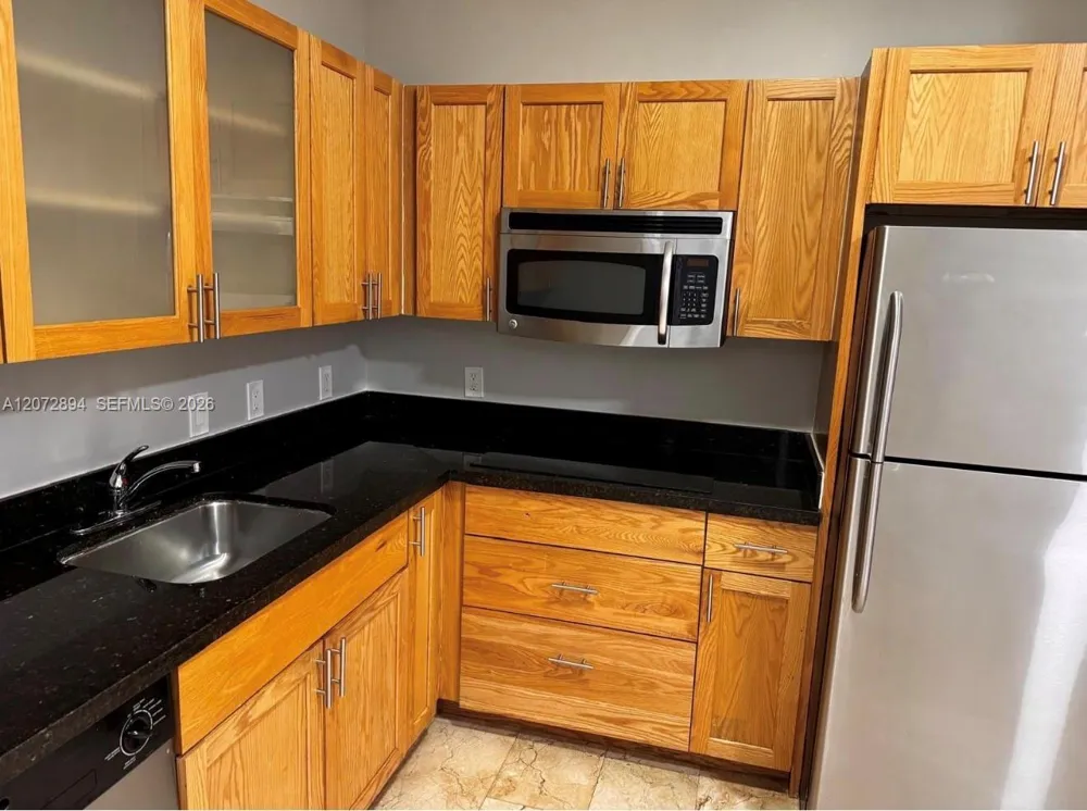 1750 NW 107th Ave #M510 Sweetwater, FL 33172