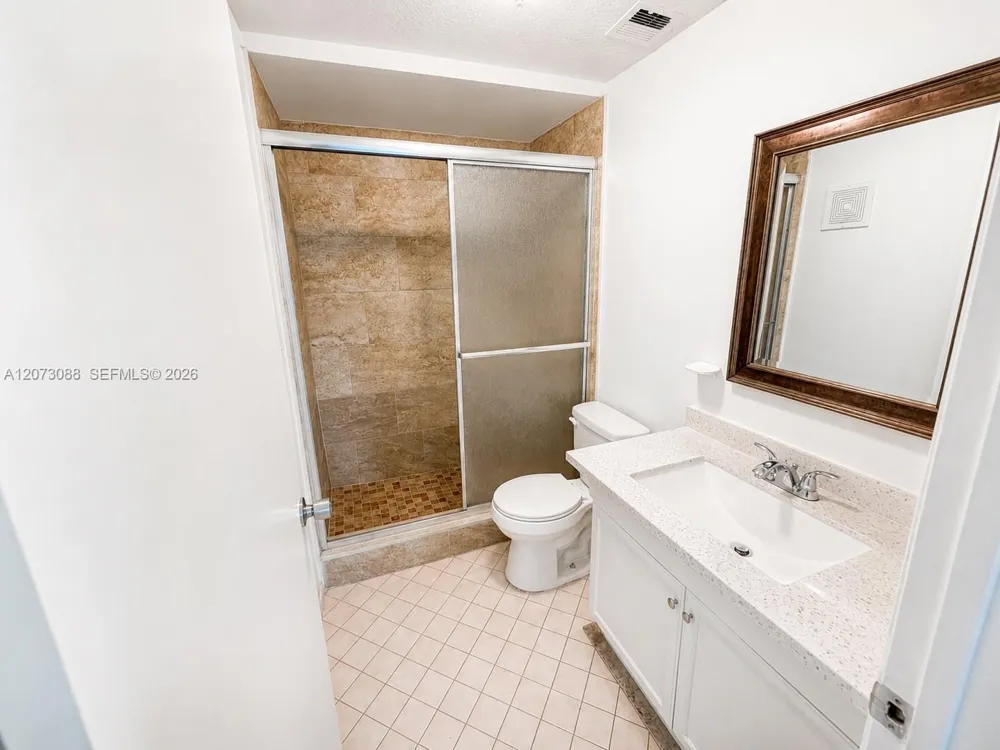 3141 NW 47th Ter #324 Lauderdale Lakes, FL 33319