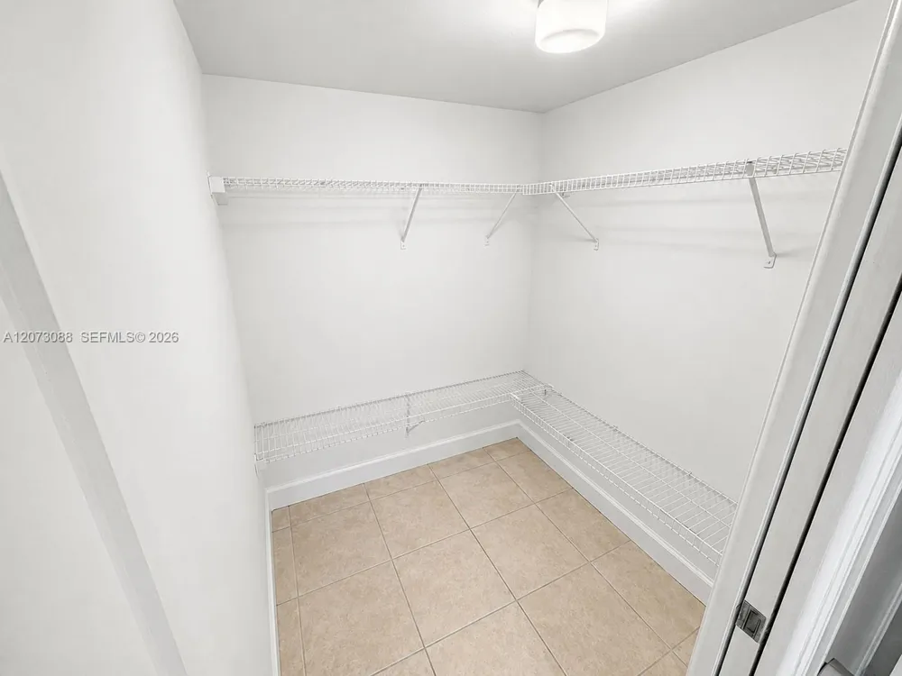 3141 NW 47th Ter #324 Lauderdale Lakes, FL 33319