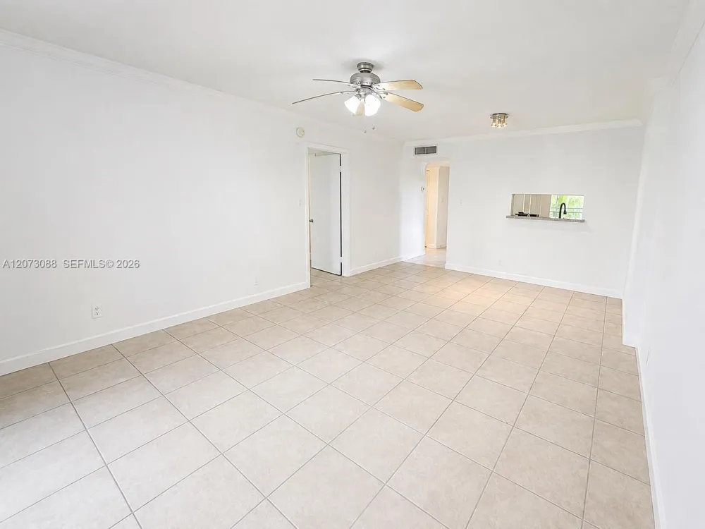 3141 NW 47th Ter #324 Lauderdale Lakes, FL 33319