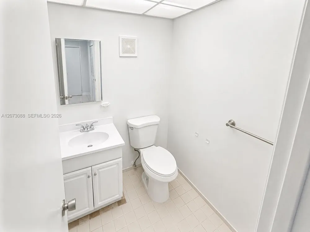 3141 NW 47th Ter #324 Lauderdale Lakes, FL 33319
