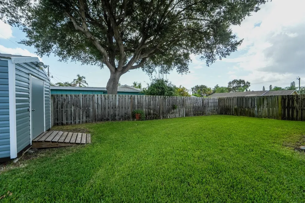 225 RIVER TERRACE DRIVE Jupiter, FL 33469