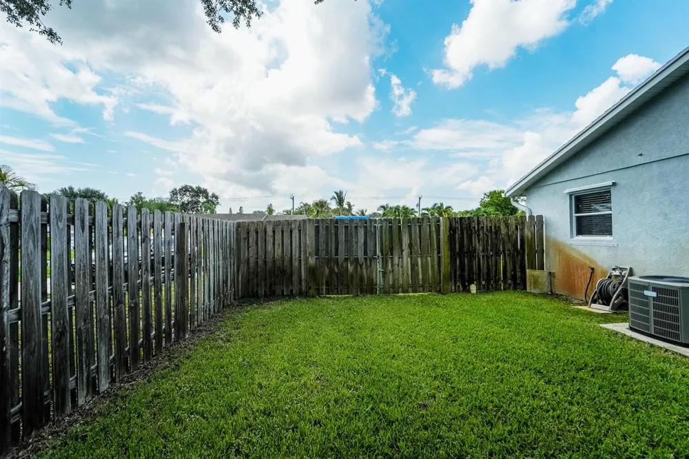 225 RIVER TERRACE DRIVE Jupiter, FL 33469
