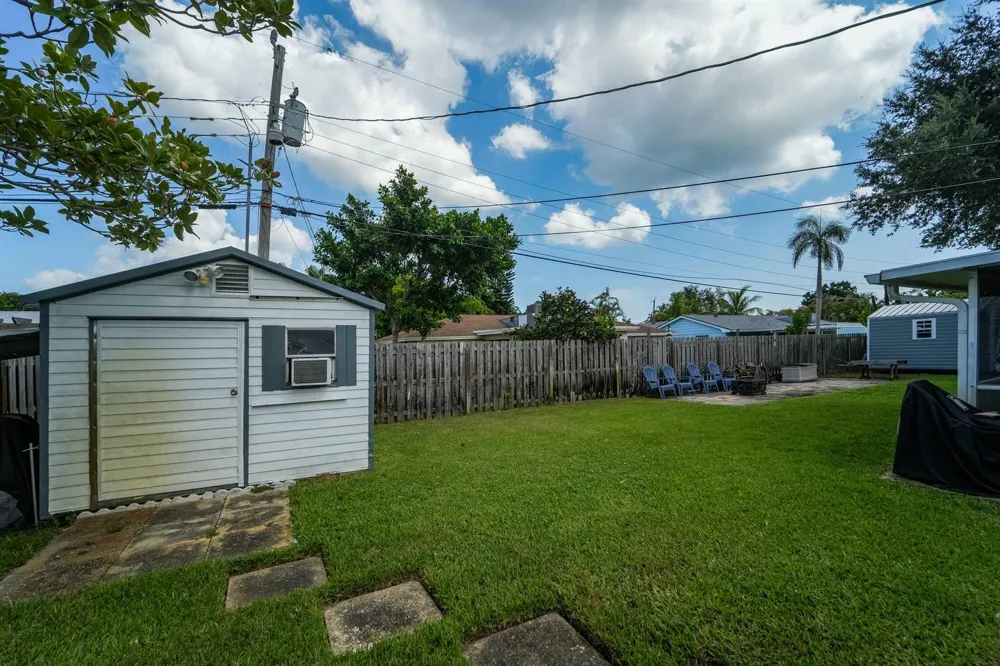 225 RIVER TERRACE DRIVE Jupiter, FL 33469