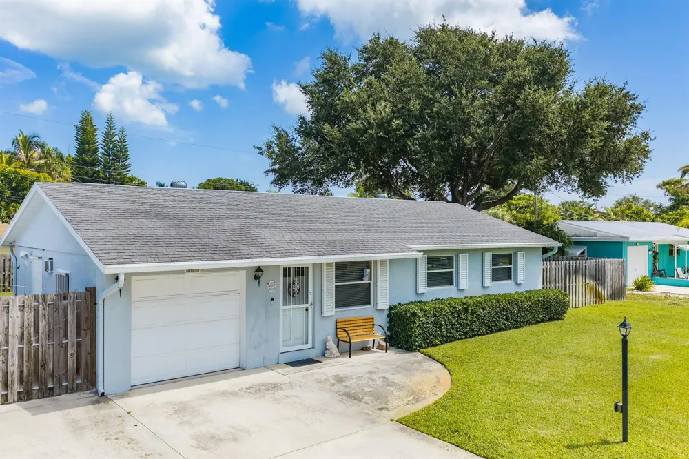225 RIVER TERRACE DRIVE Jupiter, FL 33469