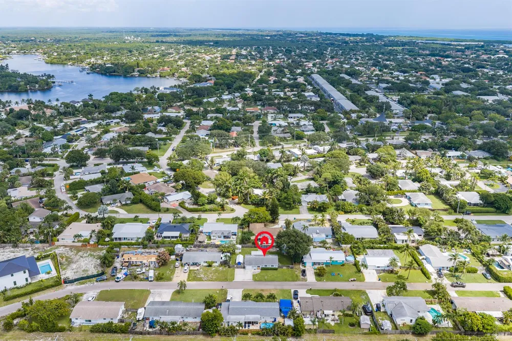 225 RIVER TERRACE DRIVE Jupiter, FL 33469