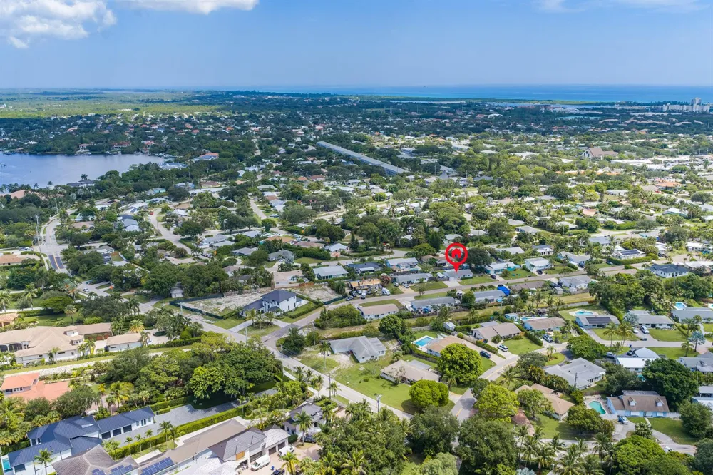 225 RIVER TERRACE DRIVE Jupiter, FL 33469