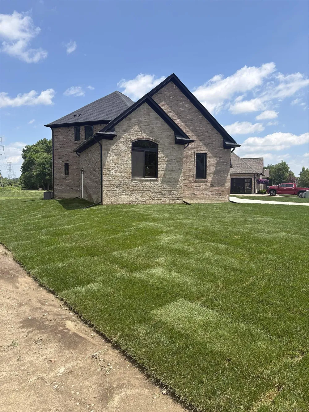 10505 Excalibur Drive Shelby Charter Township, MI 48315