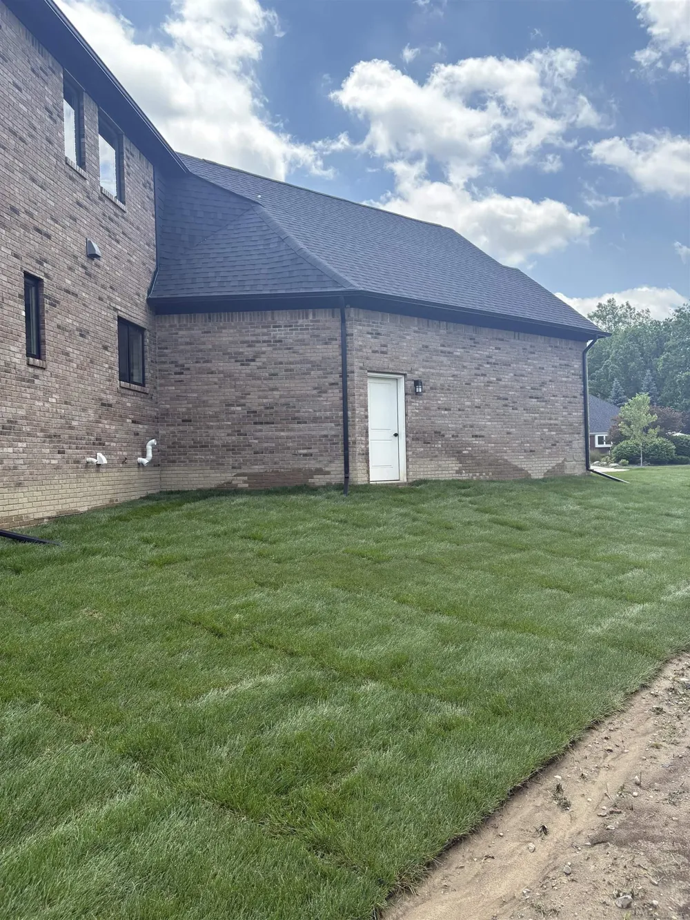 10505 Excalibur Drive Shelby Charter Township, MI 48315