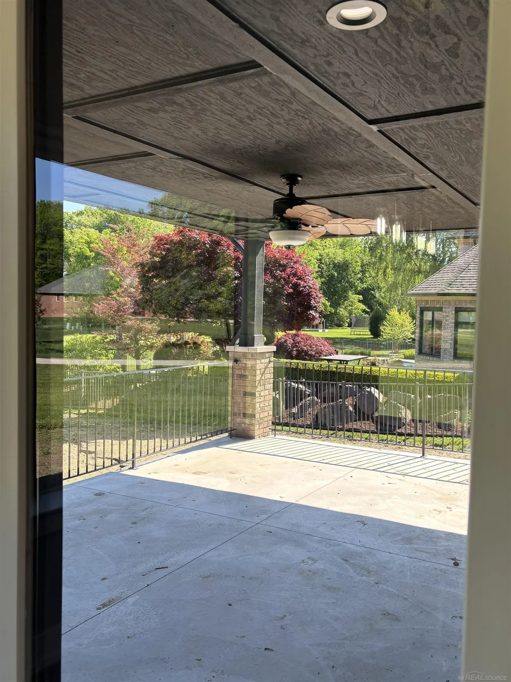 10505 Excalibur Drive Shelby Charter Township, MI 48315