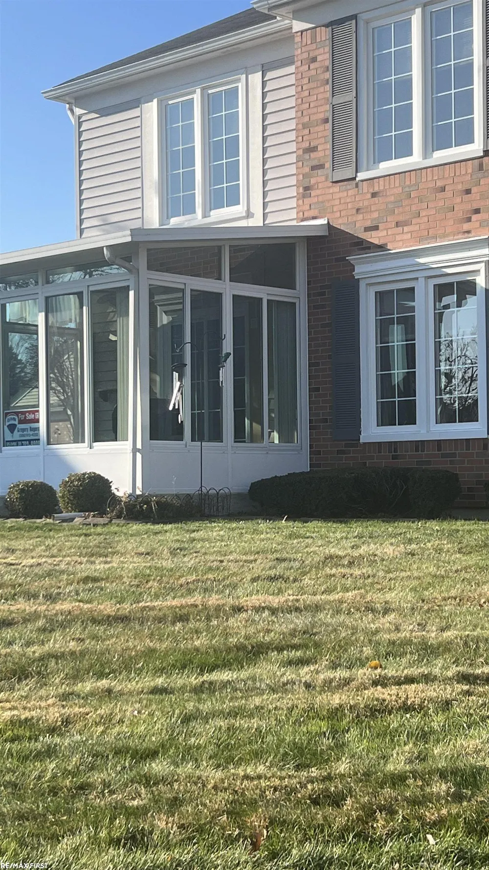 37485 Stonegate Circle Clinton Charter Township, MI 48036