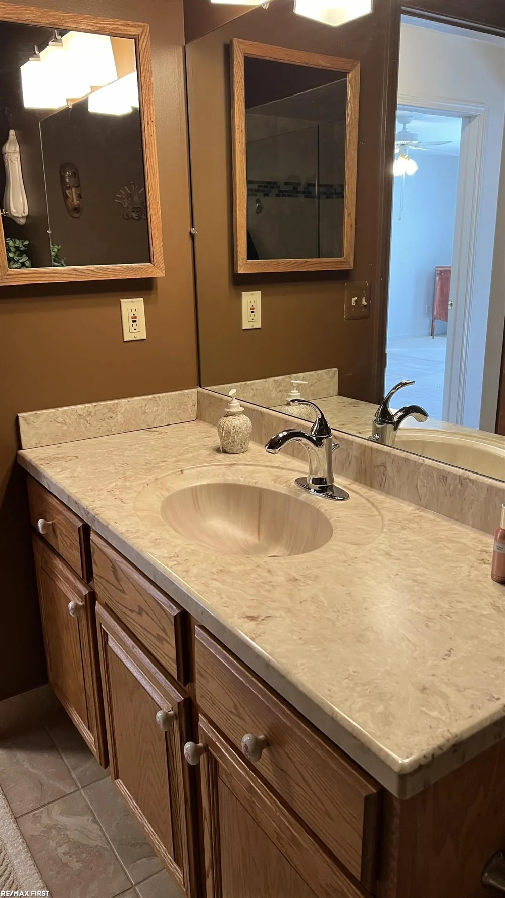 37485 Stonegate Circle Clinton Charter Township, MI 48036