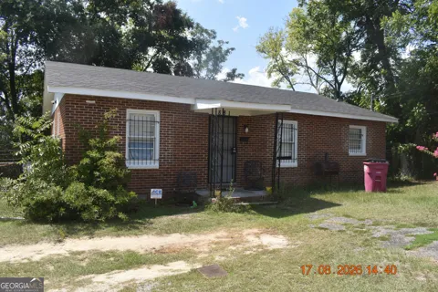 881 Poppy AVE