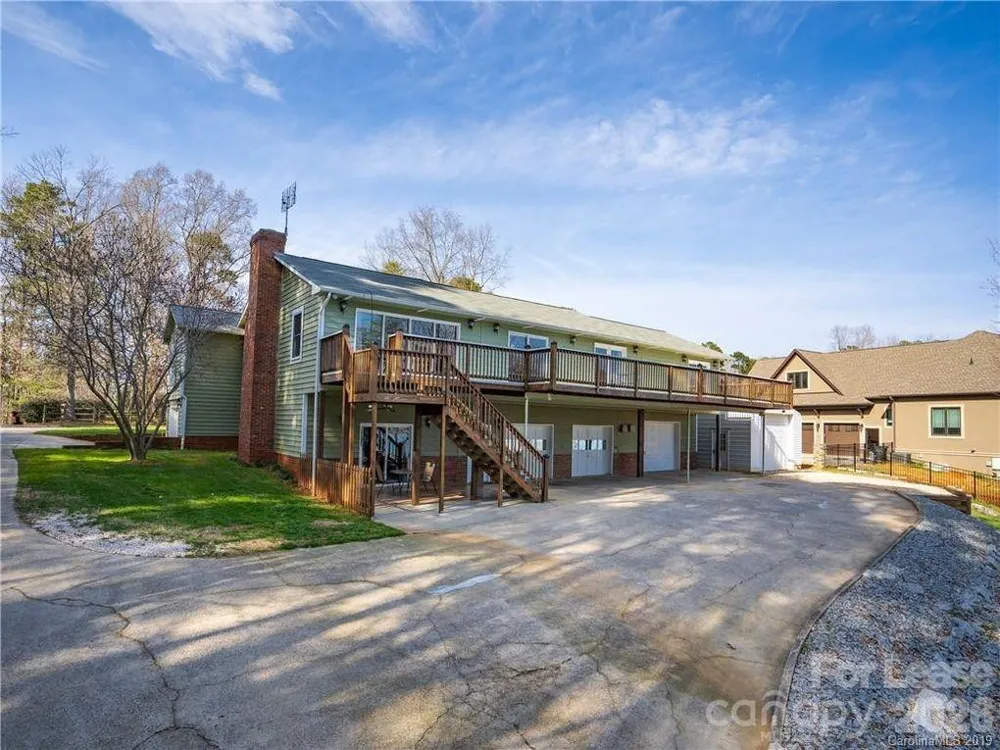 8502 Pine Lake Road Denver, NC 28037