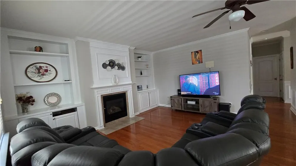 55 Colonial Court Senoia, GA 30276