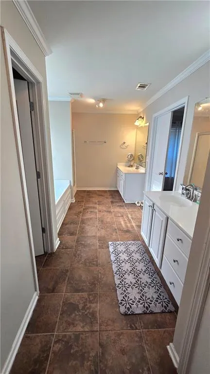 55 Colonial Court Senoia, GA 30276