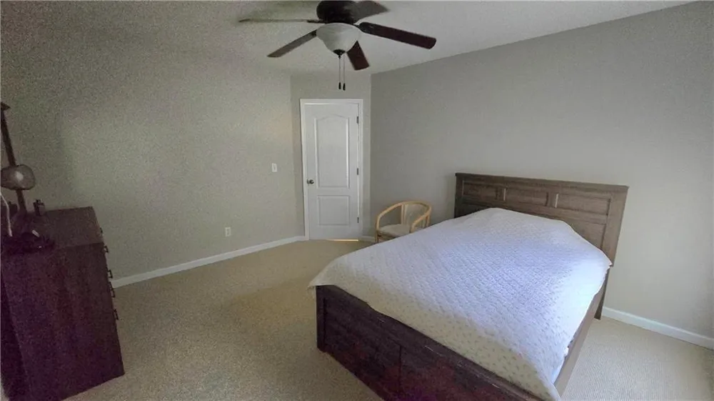 55 Colonial Court Senoia, GA 30276