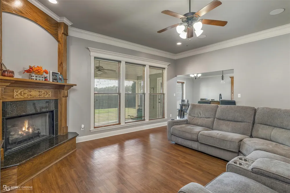 521 Brunswick Gardens Haughton, LA 71037