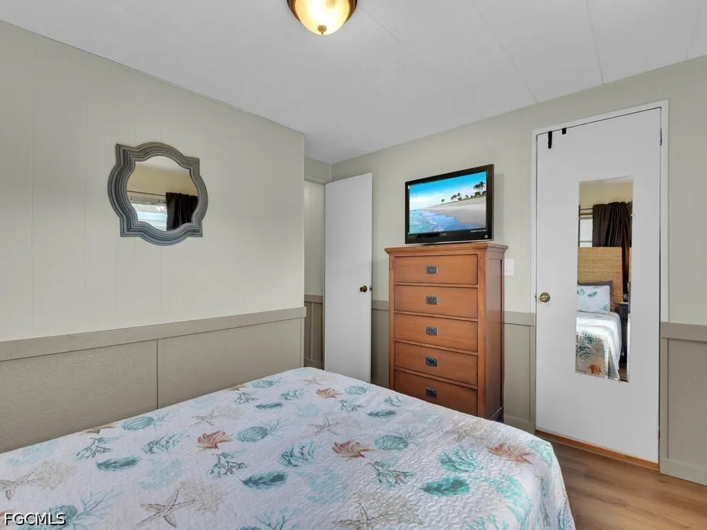 Shoreland Drive Fort Myers, FL 33905