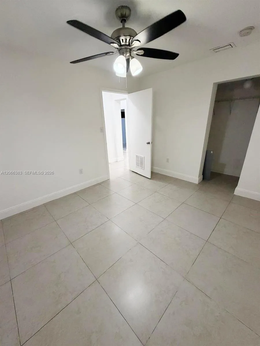 716 SW 11th Ave #B Homestead, FL 33030