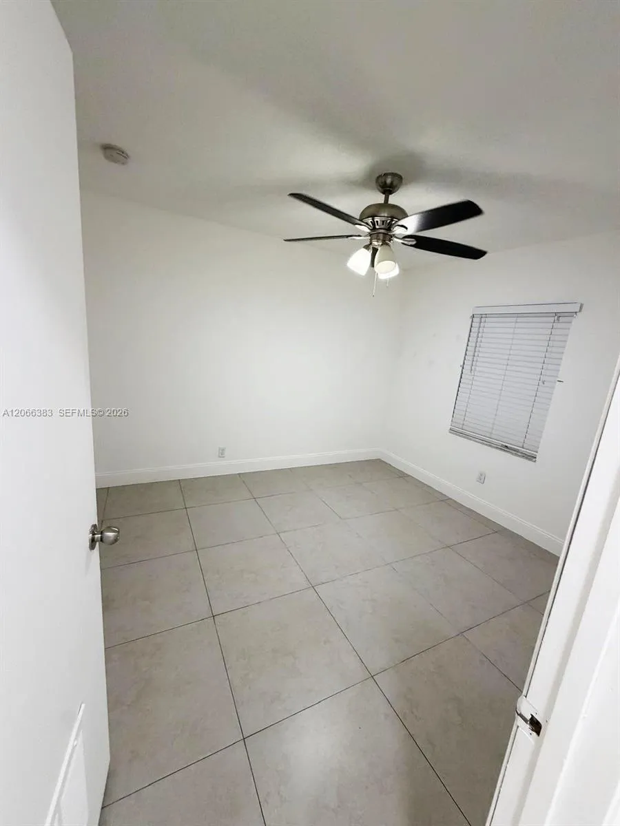 716 SW 11th Ave #B Homestead, FL 33030