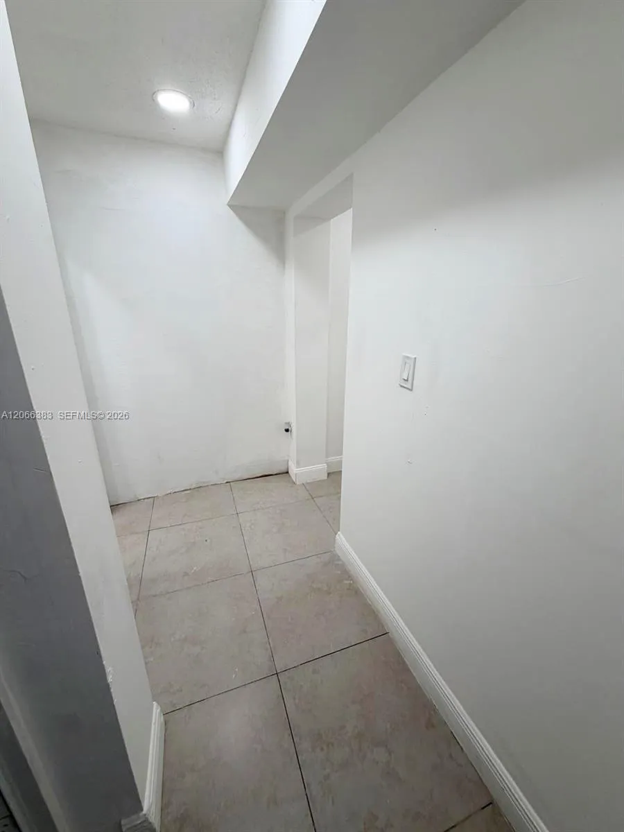 716 SW 11th Ave #B Homestead, FL 33030