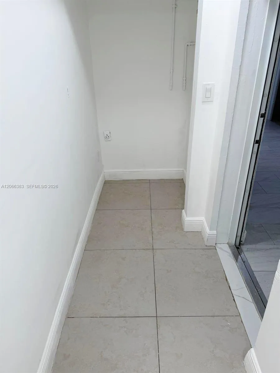 716 SW 11th Ave #B Homestead, FL 33030
