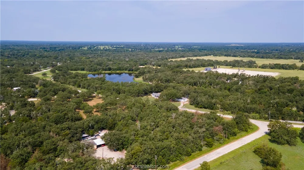 1 Mallard Drive S Caldwell, TX 77836