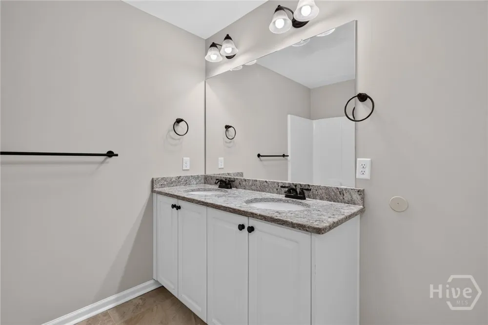 107 Cypress Loop Bloomingdale, GA 31302