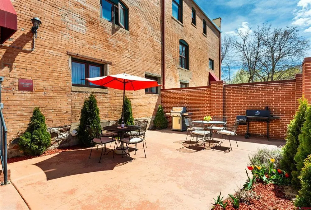 1001 Main Avenue #303 Durango, CO 81301